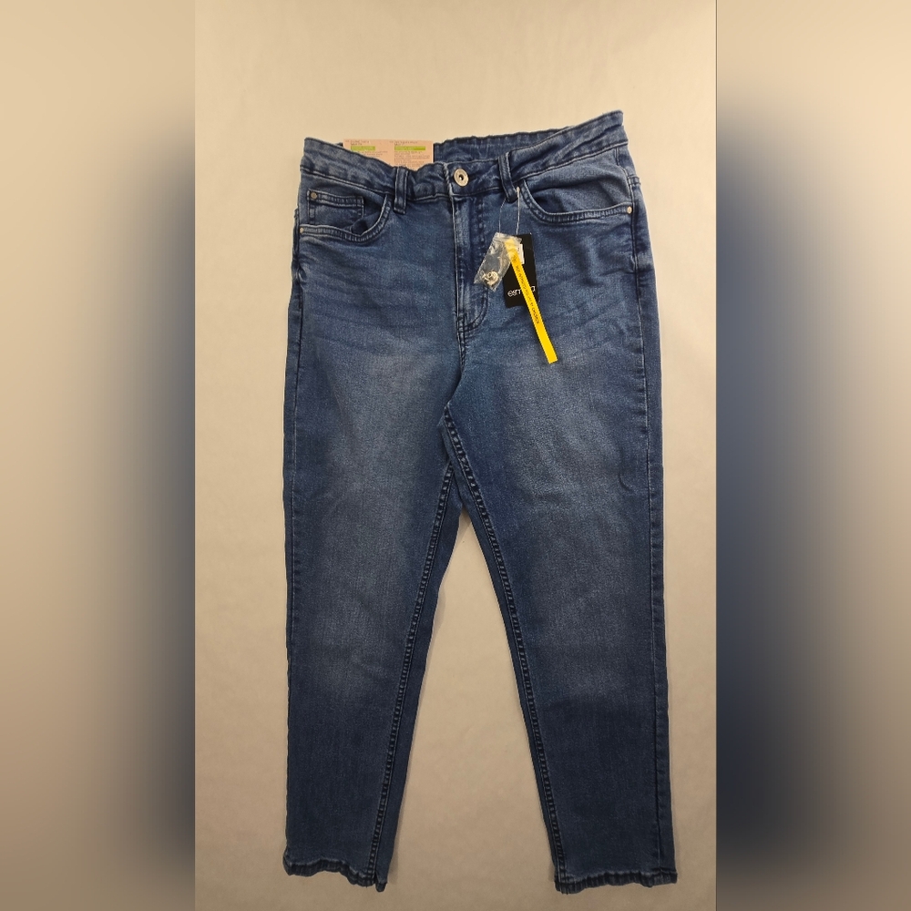 ESMARA Mom Jeans Women Size 32 Blue Denim Cotton Pockets Straight Leg Flat Front